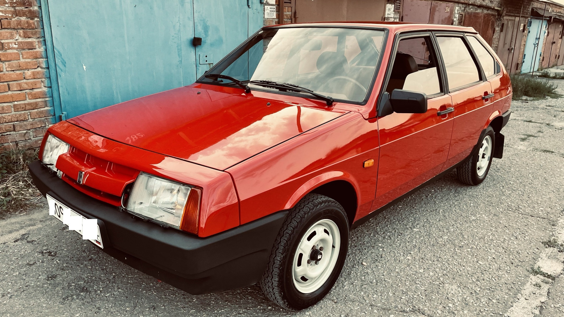 Lada 2109 1.3 бензиновый 1988 | 