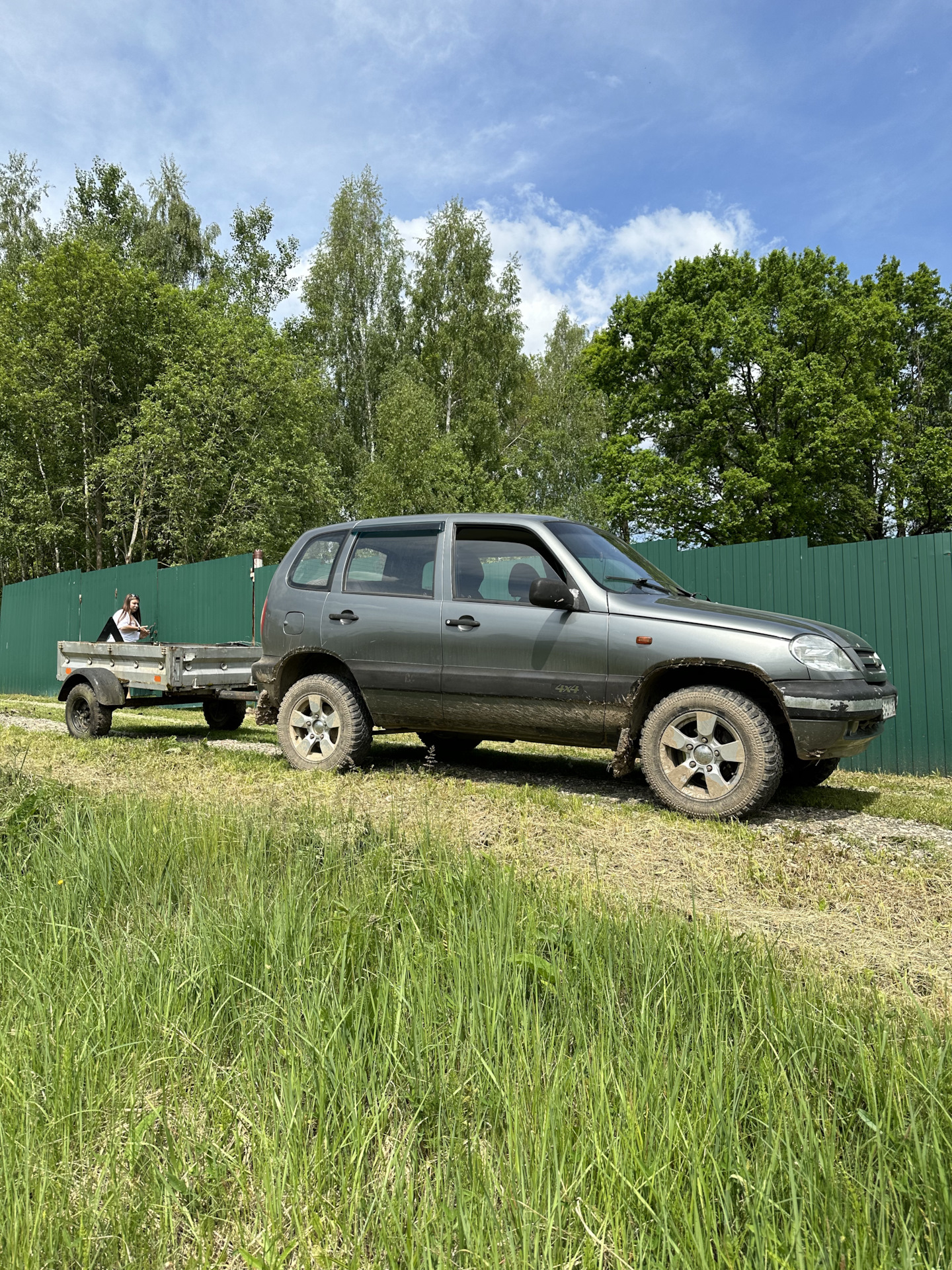 Купил я как то себе шеви ниву, но внешне не очень нравилось как ...