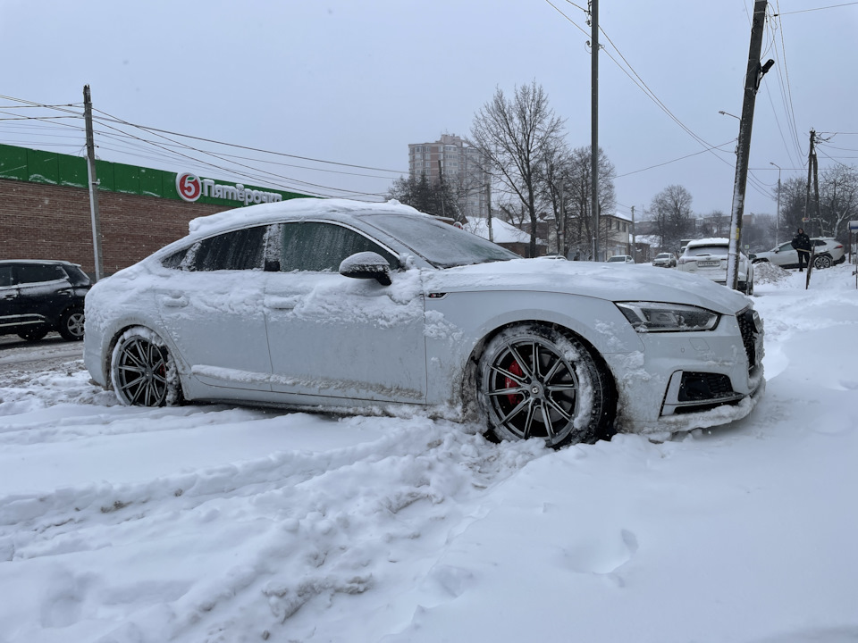 Фото в бортжурнале Audi A5 Sportback (2G)