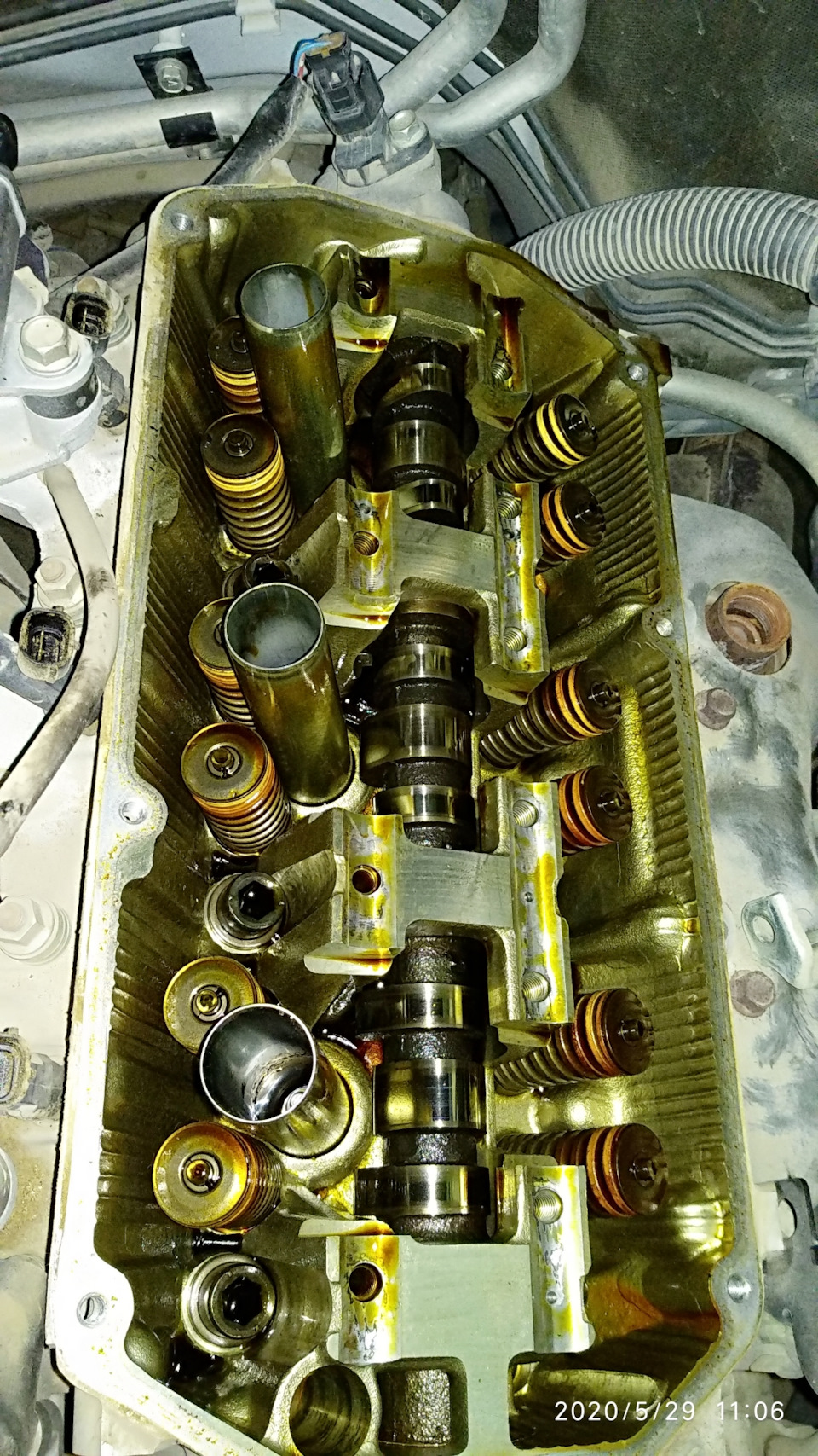 Замена гидрокомпенсаторов - Volkswagen Passat Variant (B3), 2,8 л, 1991 года зап
