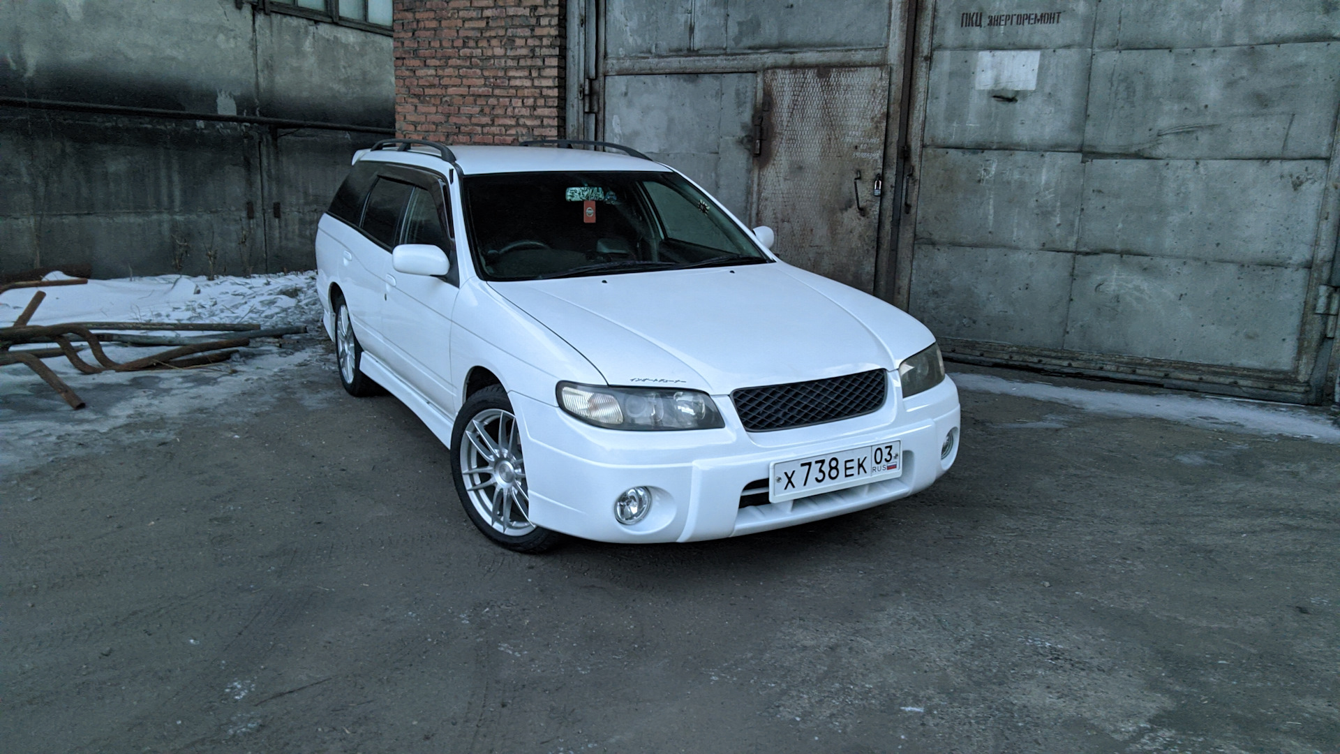 Nissan Expert (W11) 1.8 бензиновый 2001 | Salut на DRIVE2