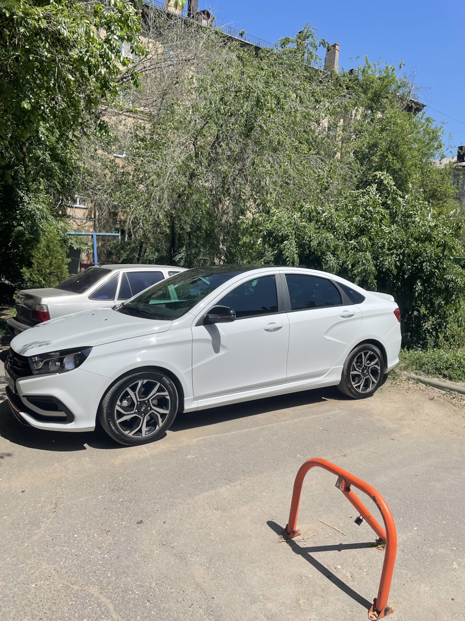 Тонировка передка 35% — Lada Vesta Sport, 1,8 л, 2021 года | другое | DRIVE2