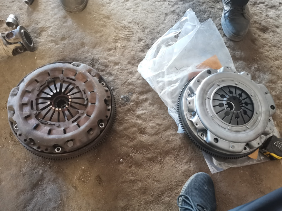 замена двухмассового маховика на одномассовый — Mercedes-Benz Vito (1G ...