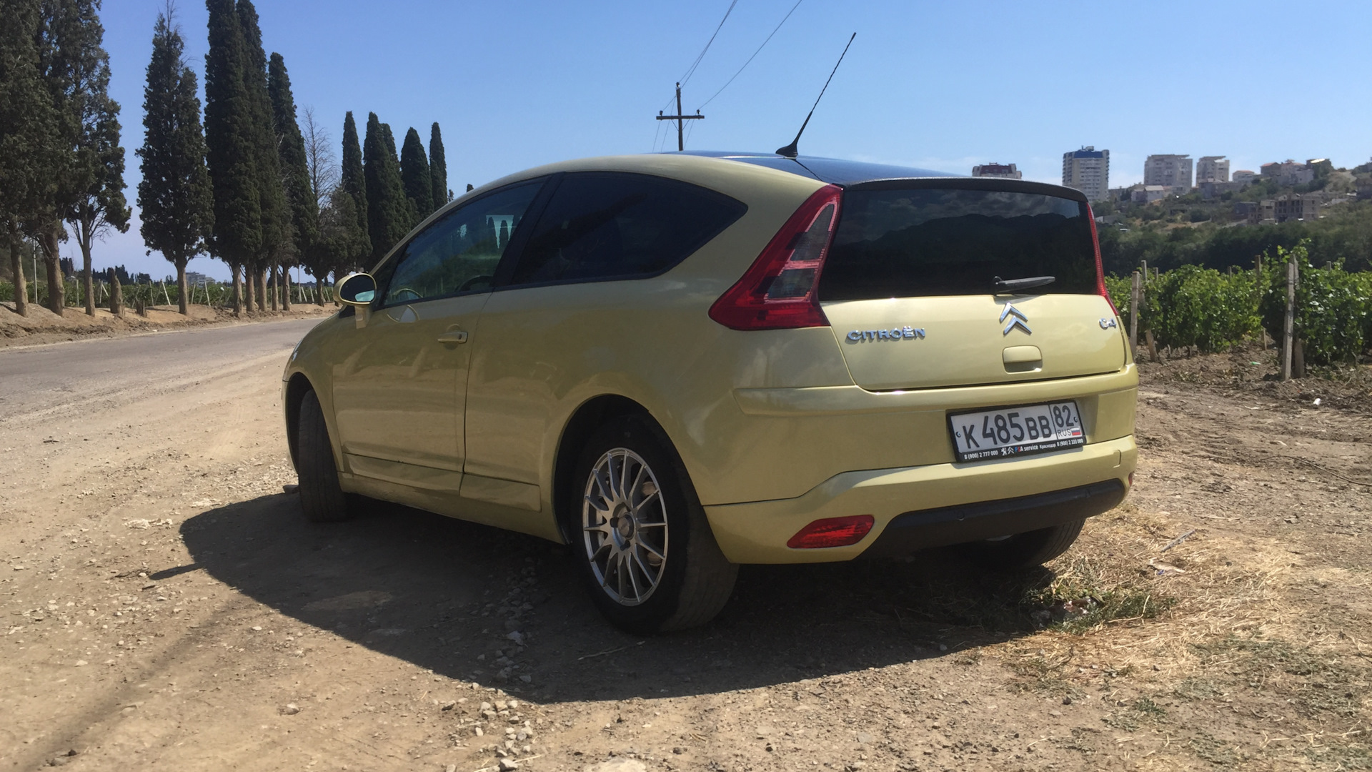 Citroen drom. Субару Импреза мокрый асфальт. Субару Импреза цвет мокрый асфальт. Мокрый асфальт цвет Subaru. Машина 132000₽.