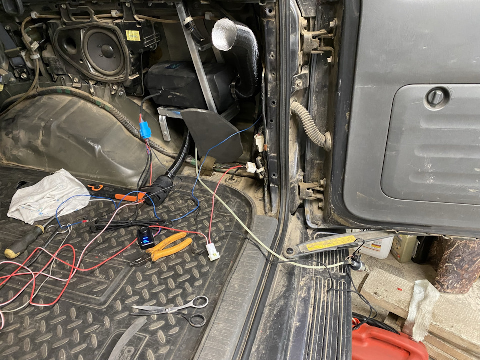 J41GzBwPWyi8M52dIWCOArsbbis 960 дополнительный электрический отопитель салона тойота прадо что это