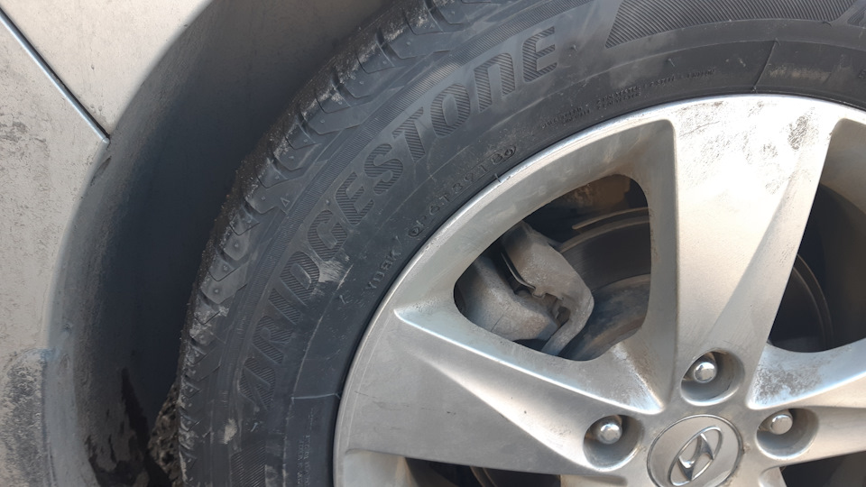 1️⃣3️⃣Новая летняя резина bridgestone🌞 — Hyundai Elantra (5G), 1,6 л ...