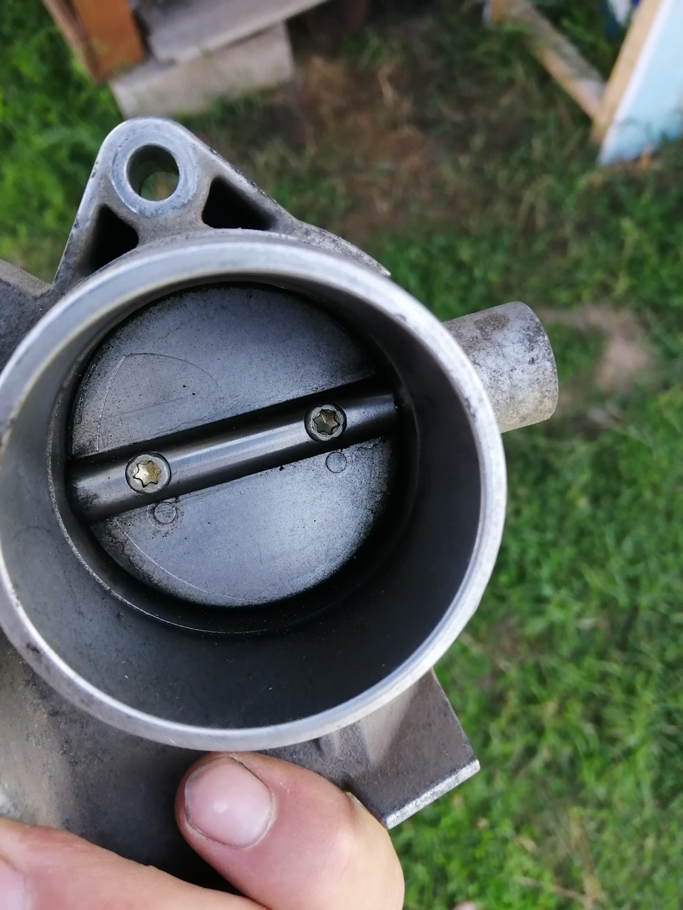 Почистил заслонку — Peugeot 307, 1,6 л, 2002 года | своими руками | DRIVE2