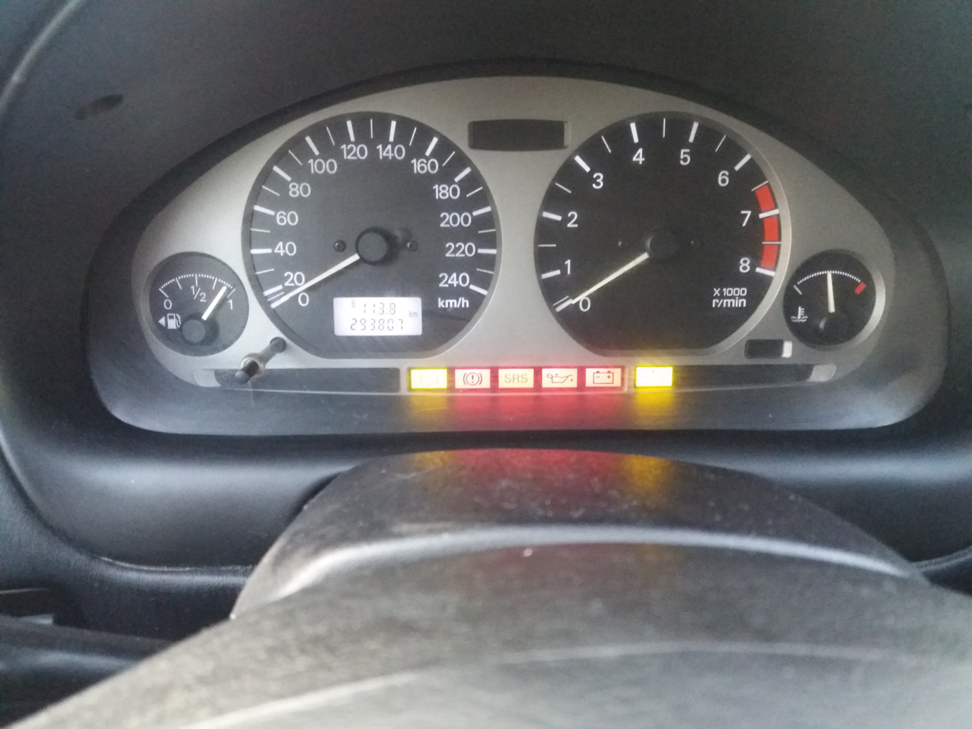 Контрольные лампы — Mitsubishi Carisma, 1,6 л, 2003 года | электроника ...