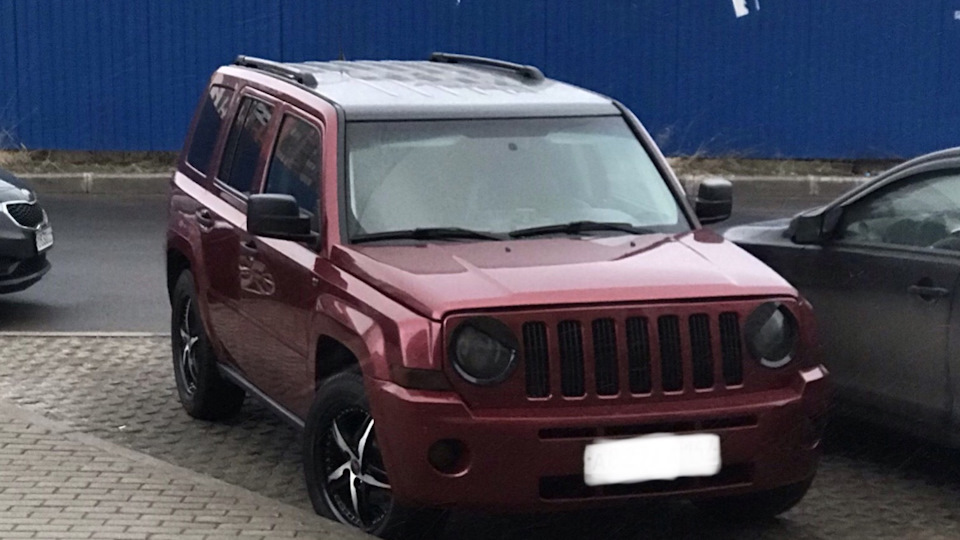 Jeep Patriot Krasnyj Liberti Drive2