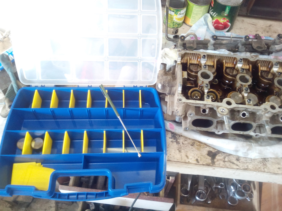 Все детальки в коробочку, каждый клапан в свою ячейку — Suzuki Jimny (1G)