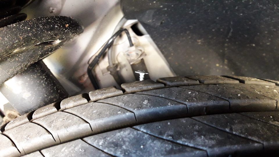 Фото в бортжурнале Peugeot 2008 (1G)