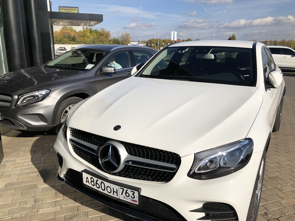 Mercedes GLA Coupe drive2