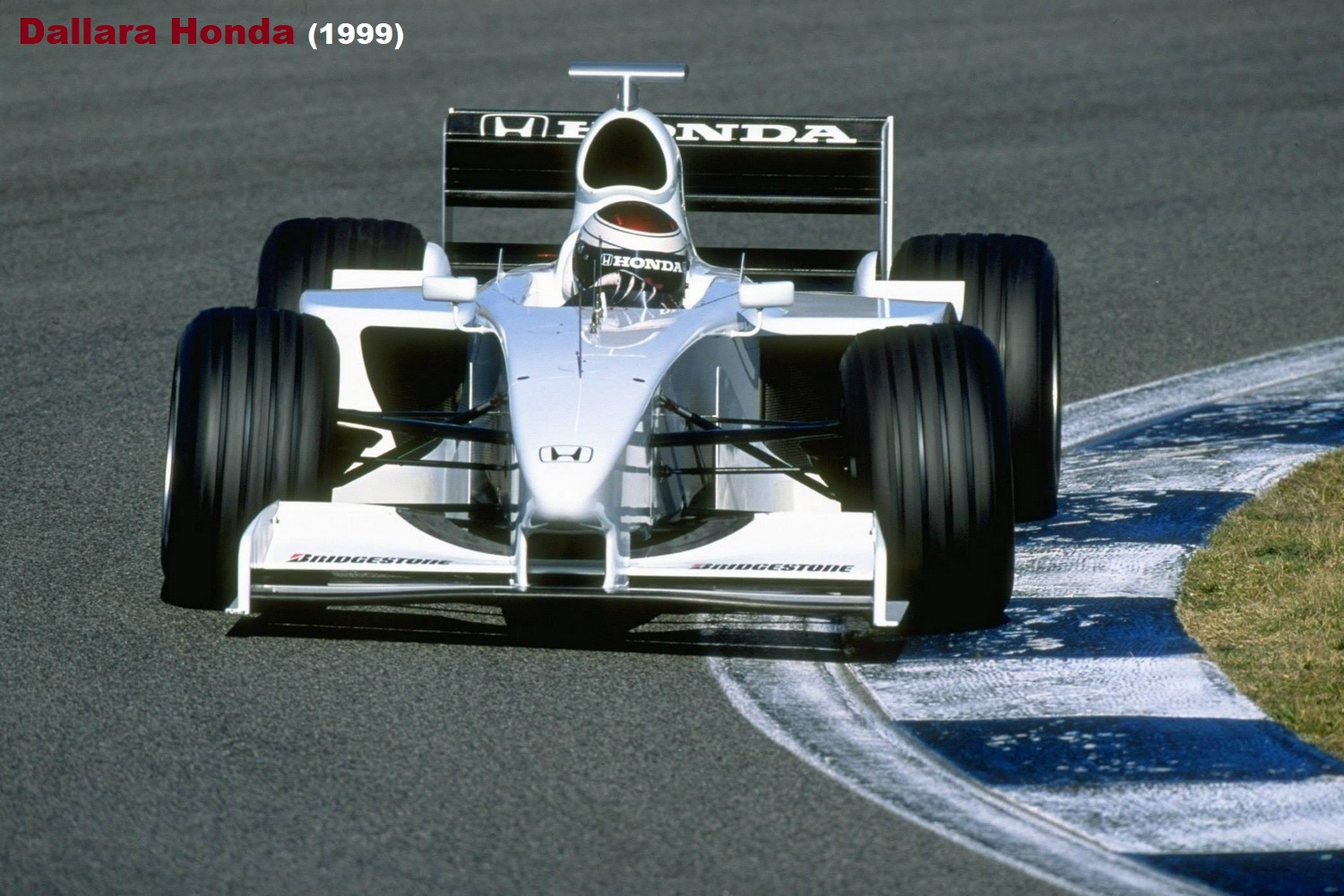 Тесты ф1. Honda f1. Ф1 1999. Honda ra099. Mugen Honda f1 logo.