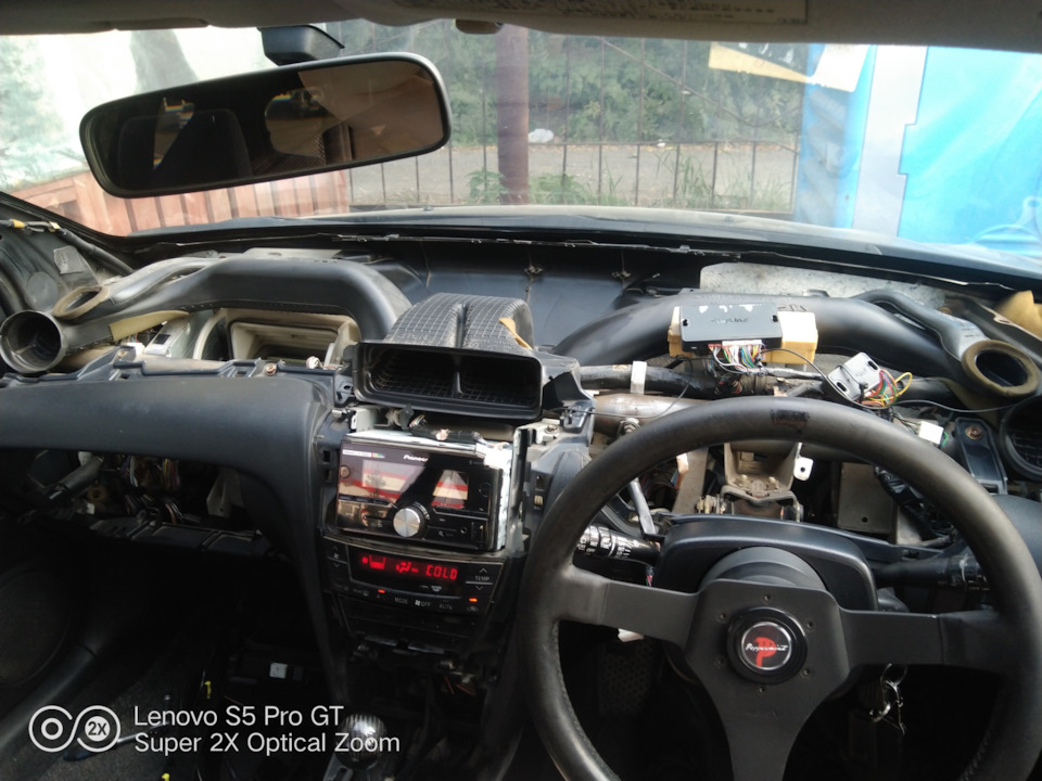 Проклейка торпеды — Toyota Caldina (241), 2 л, 2003 года | своими ...