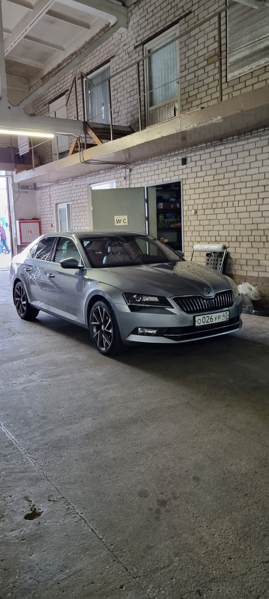 ТО 200000, замена масла и фильтров — Skoda Superb Mk3, 2 л, 2017 года |  плановое ТО | DRIVE2