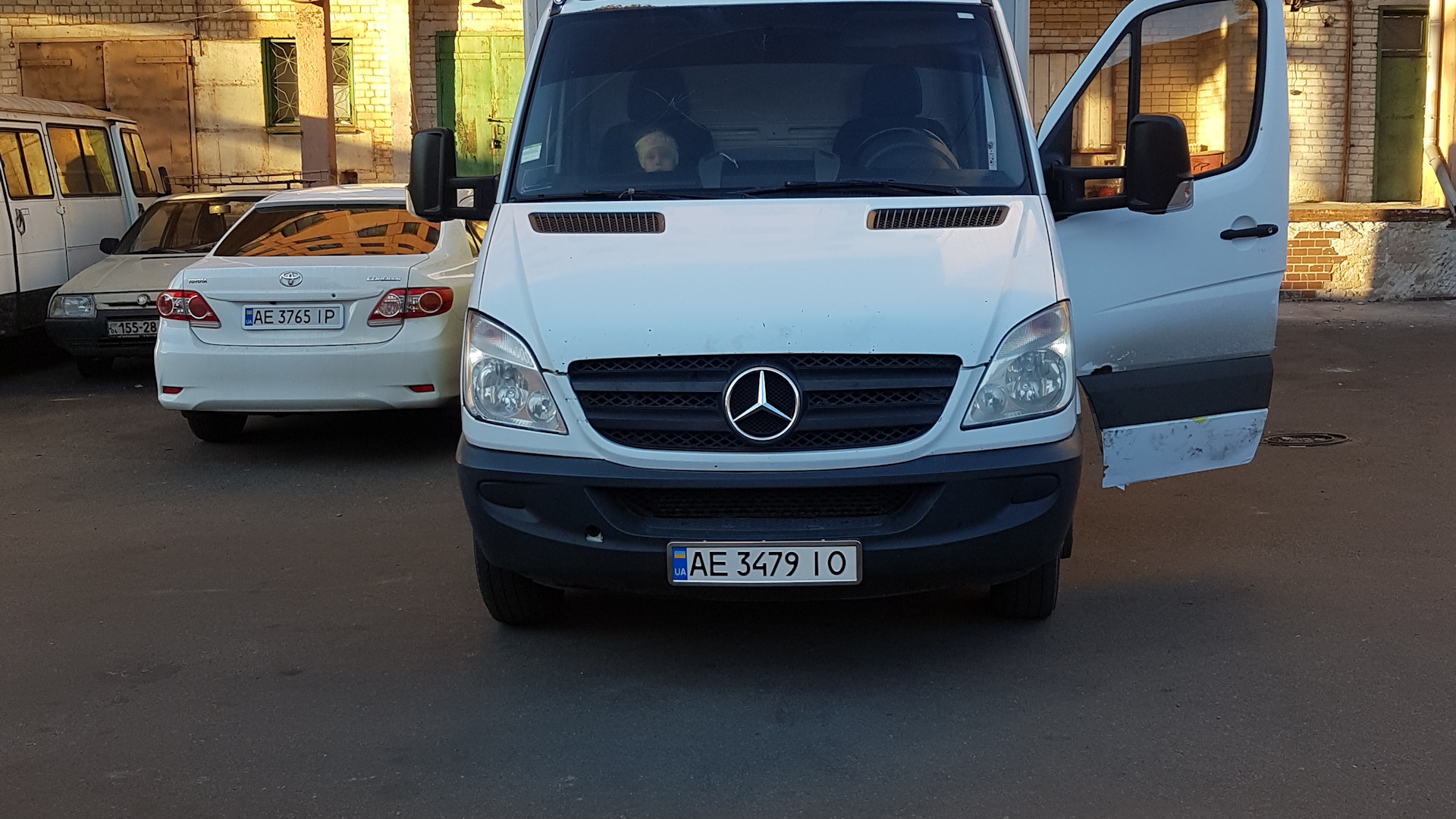 Mercedes-Benz Sprinter (2G) 2.2 дизельный 2007 | Бегемотик на DRIVE2