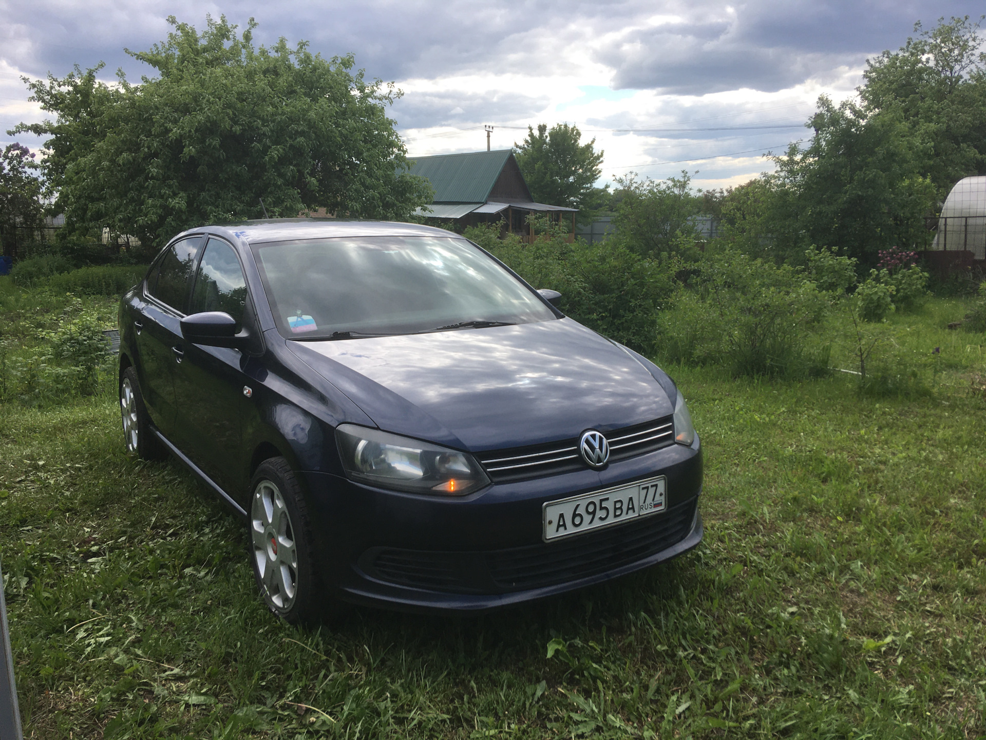 Преступление, наказание и немного детектив. — Volkswagen Polo Sedan, 1,6 л,  2013 года | ДТП | DRIVE2