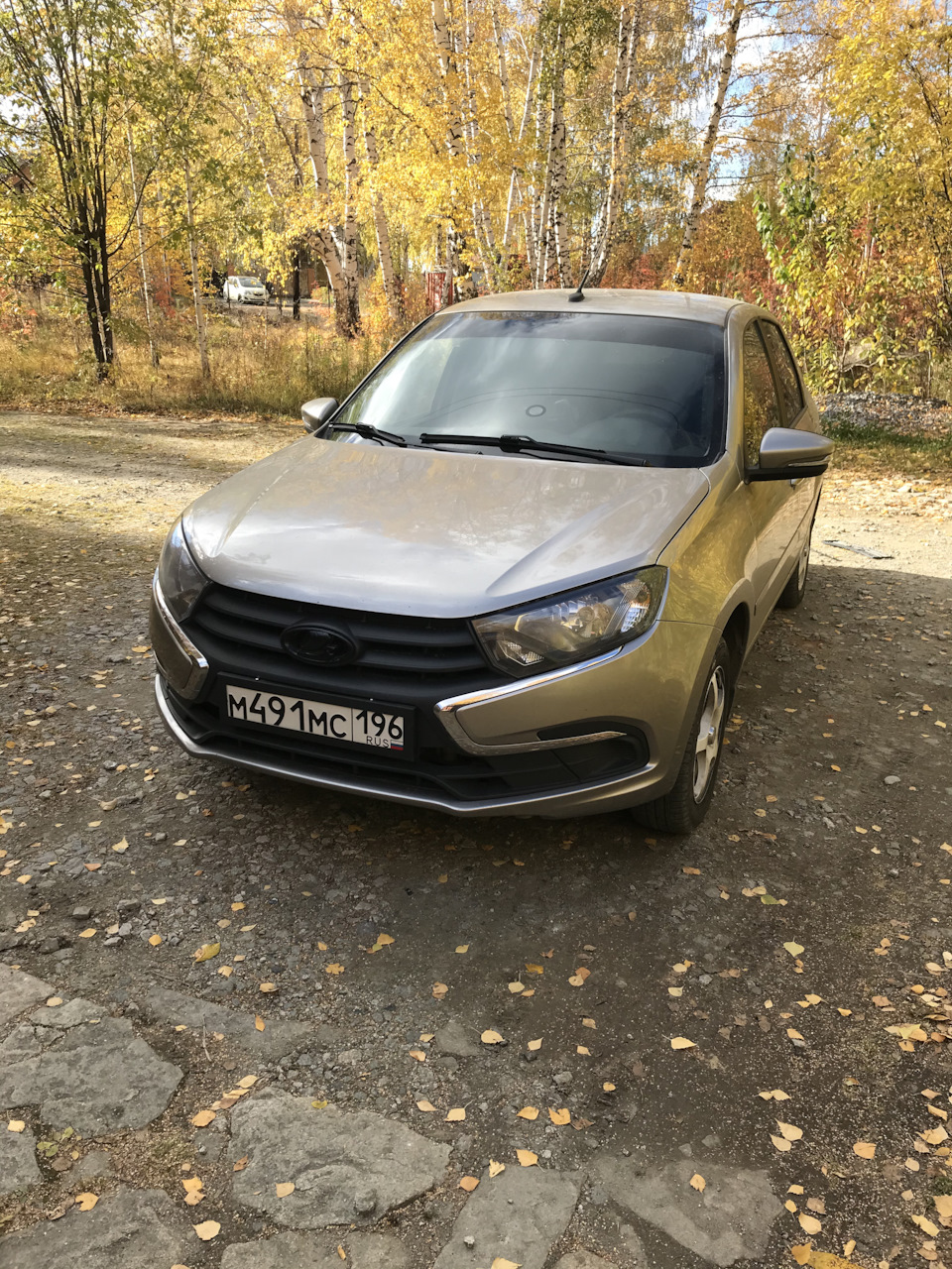 Широкие номерные рамки — Lada Гранта (2G) FL, 1,6 л, 2019 года | аксессуары  | DRIVE2