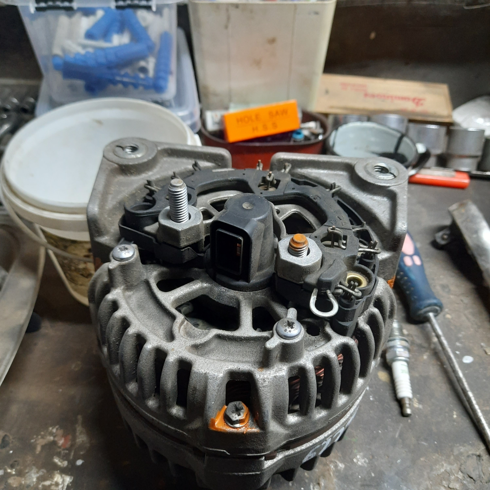 Замена генератора bosh 100a на 120a — Opel Astra H, 1,8 л, 2011 года ...