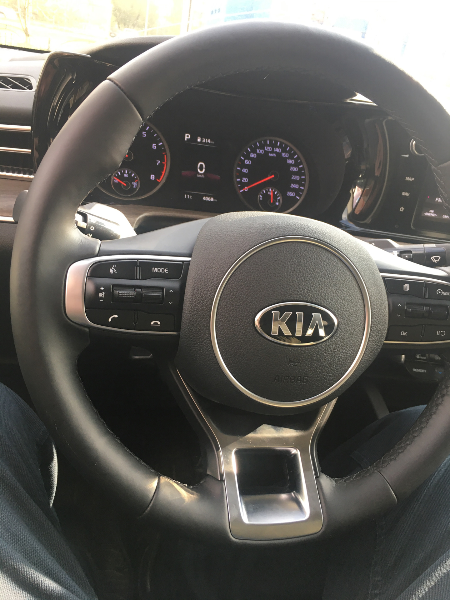 Kia k5 руль 2020