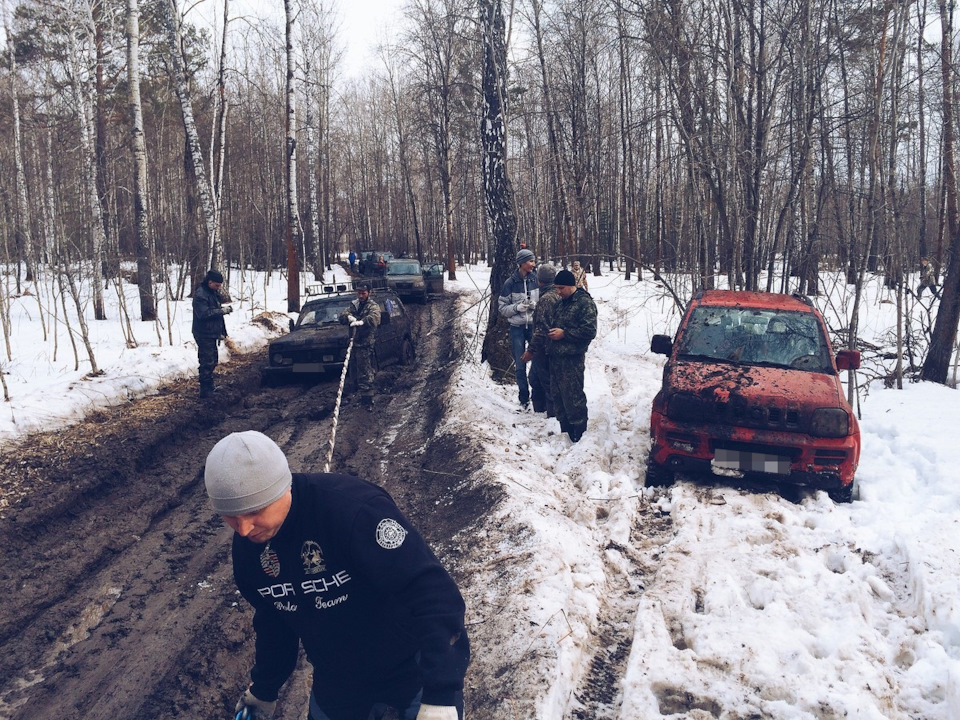 Ниву спасают — Suzuki Jimny (1G)