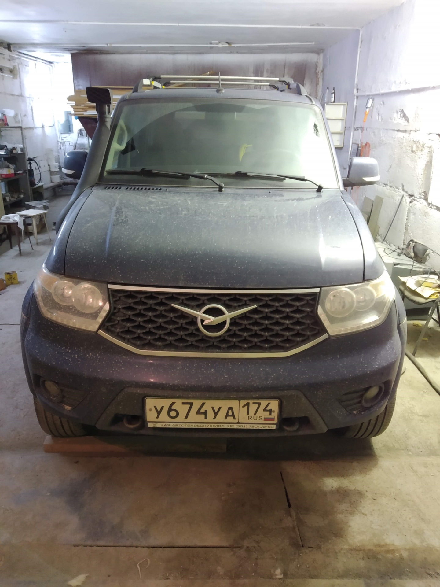 Дефлектор капота — УАЗ Patriot, 2,5 л, 2019 года | аксессуары | DRIVE2