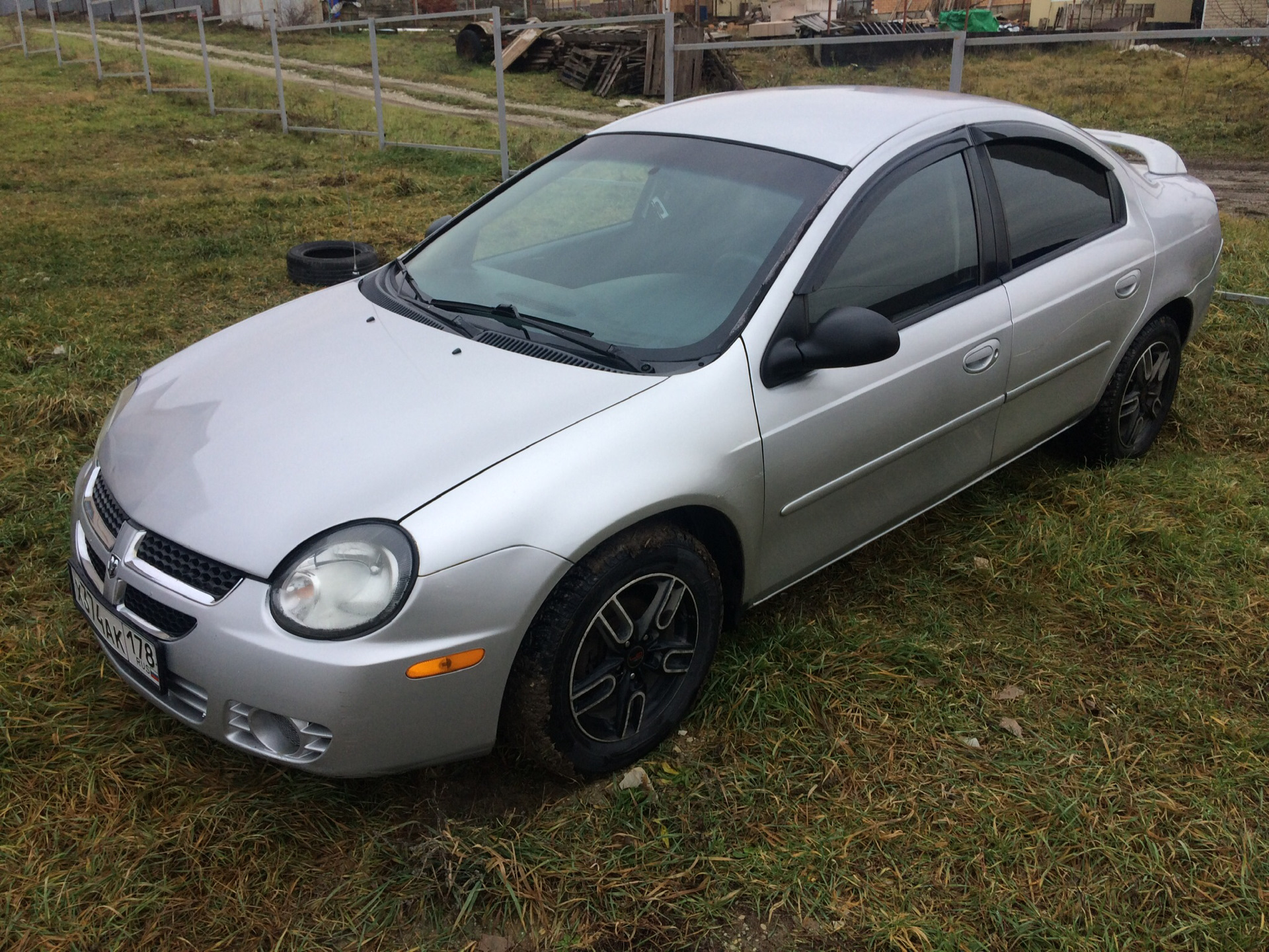 Dodge neon фото