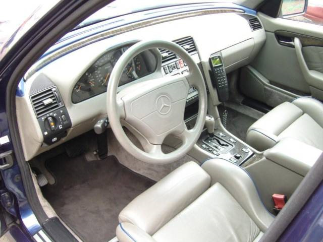 салон мерседес w202