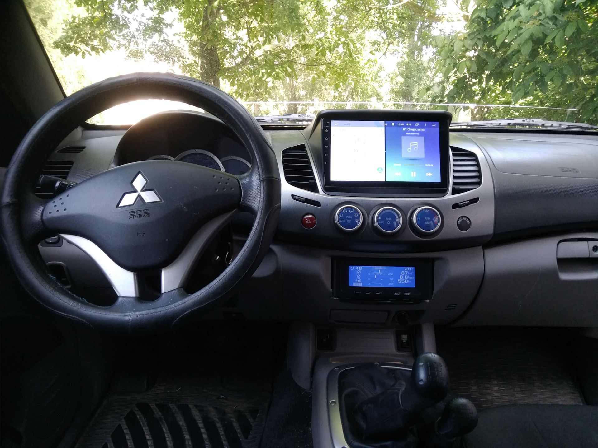 Mitsubishi android. Mitsubishi l200 2015 магнитола. Магнитола Митсубиси л200. Mitsubishi l200 магнитола. Магнитола Митсубиси л200 9 дюймов.