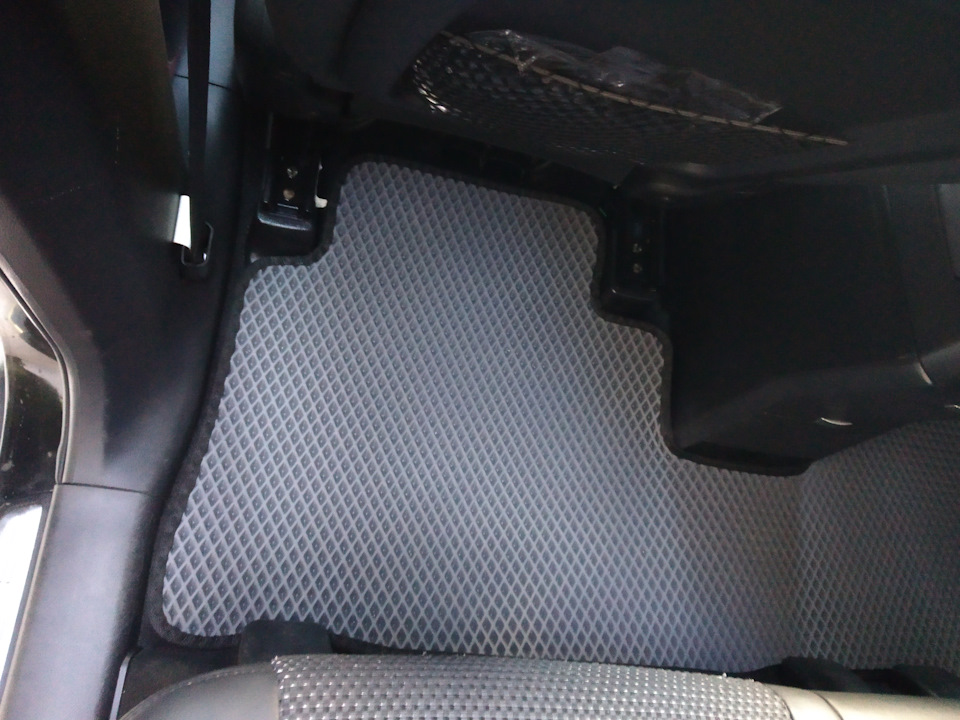 Floor Mats From Evasmart Ru For Chevrolet Captiva 3 2 7 Seats