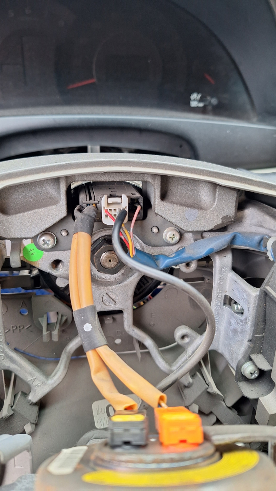 Подключение кнопок руля климата к андроиду! Завершено — Toyota Camry ...