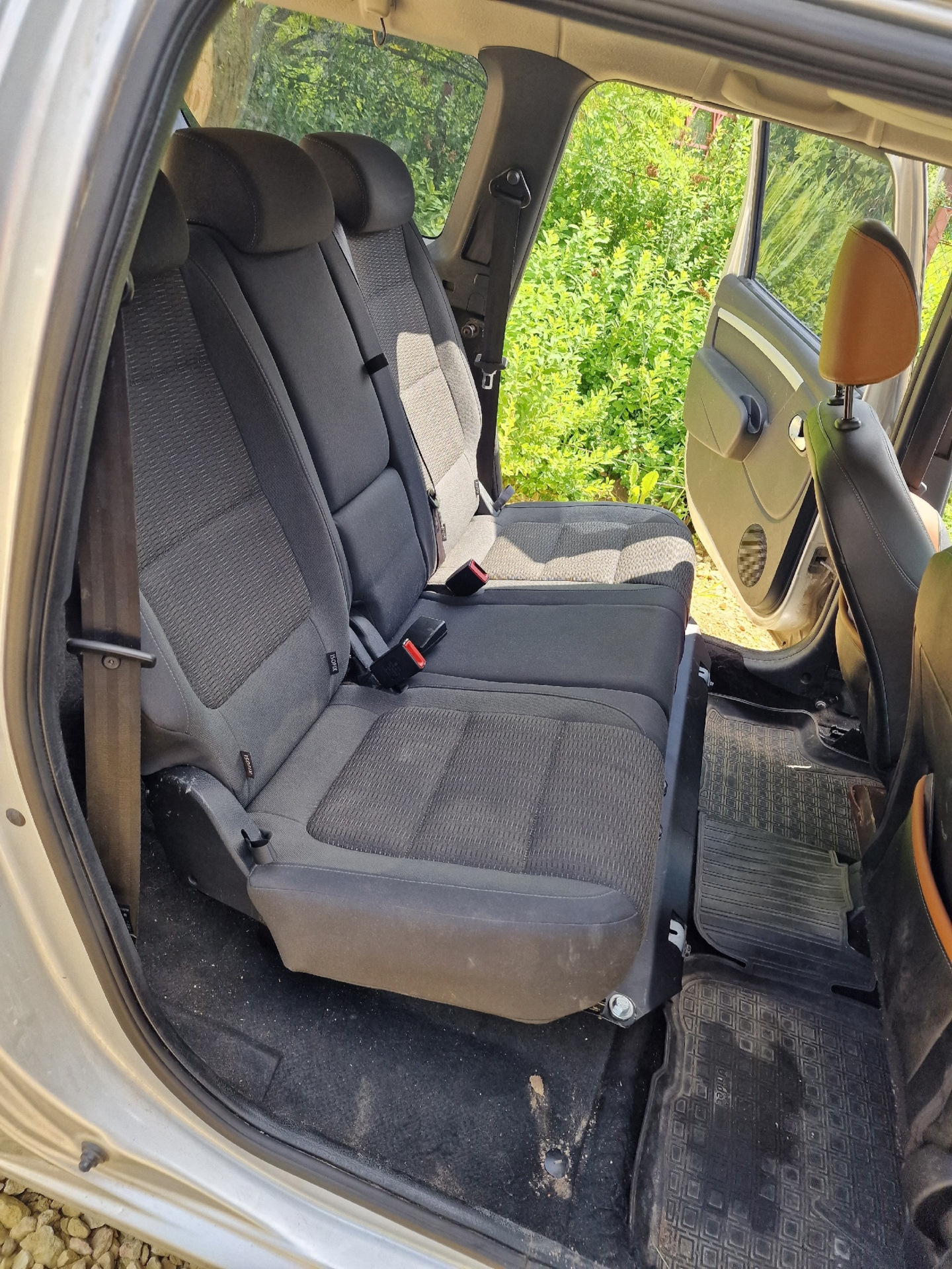 Замена сидений заднего ряда на ларгус — Lada Ларгус, 1,6 л, 2014 года ...
