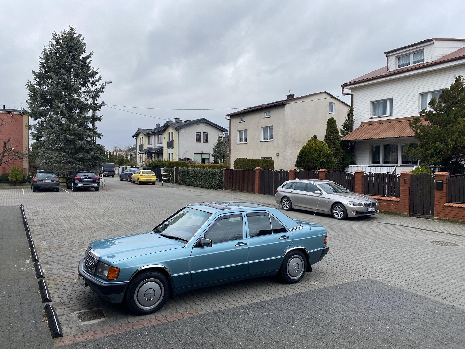 Как выглядит ключ от секретки на колеса - фото