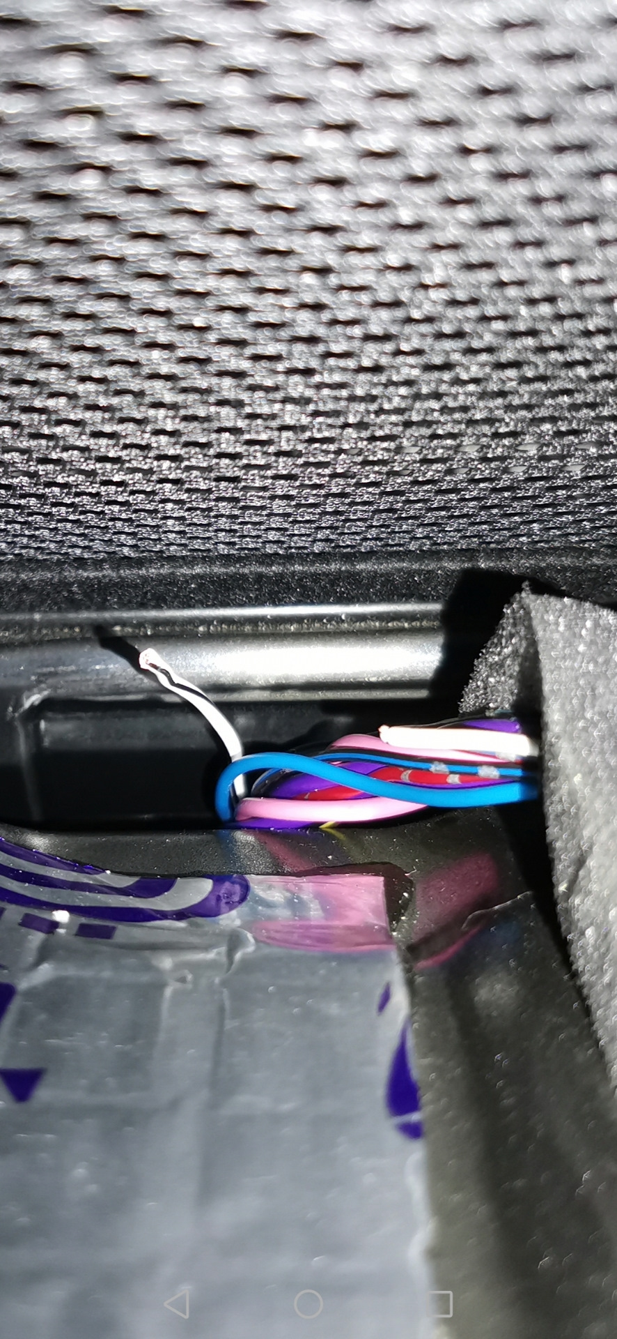 JAAAAgMcF A 960 Мазда 6 как закрыть окно