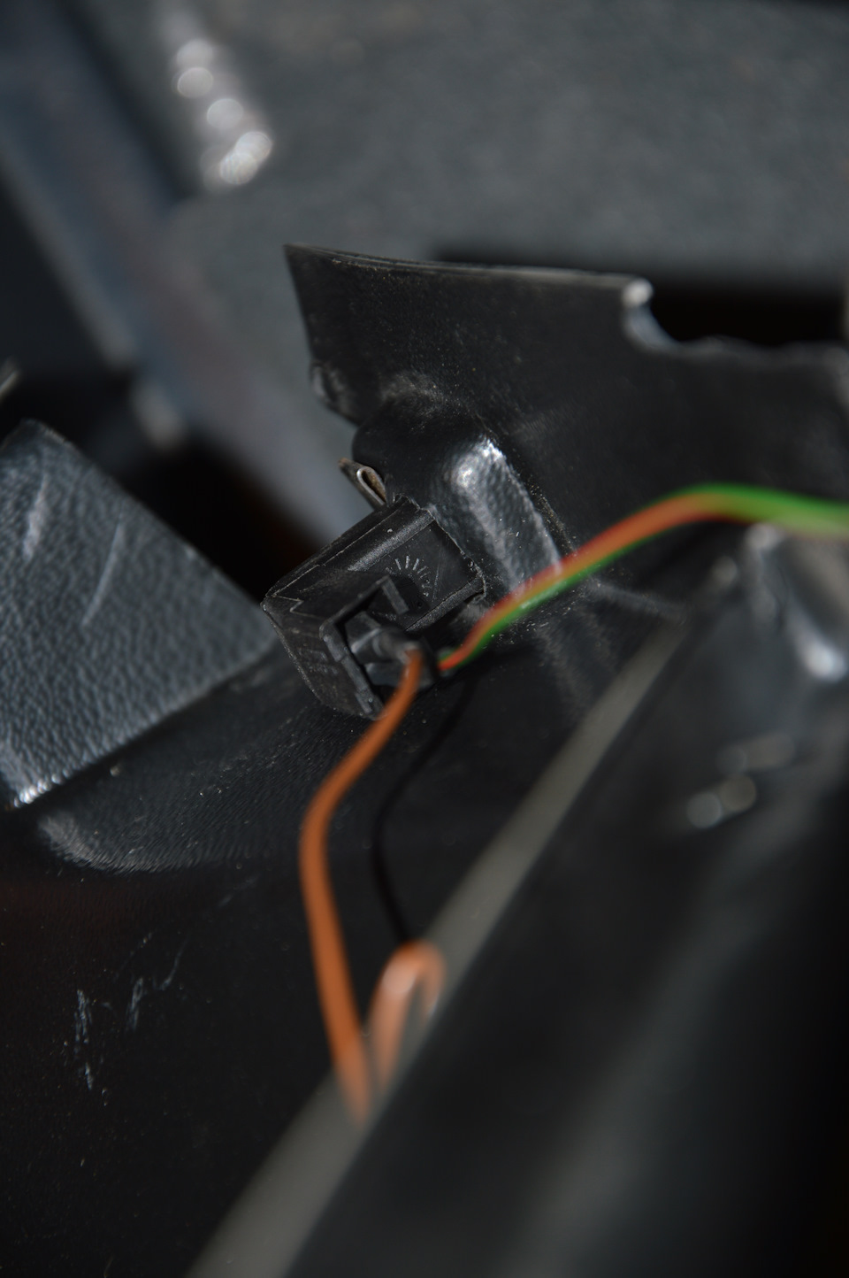 3 — Lada 2120 Надежда