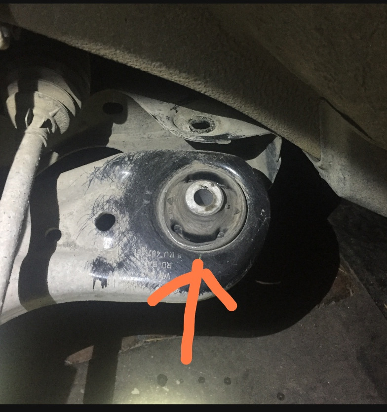 Решено. Хруст в подвеске поло седан (при торможении, в поворотах, на ...