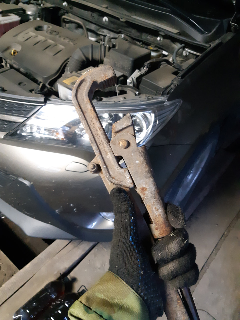 Фото в бортжурнале Toyota RAV4 (IV)
