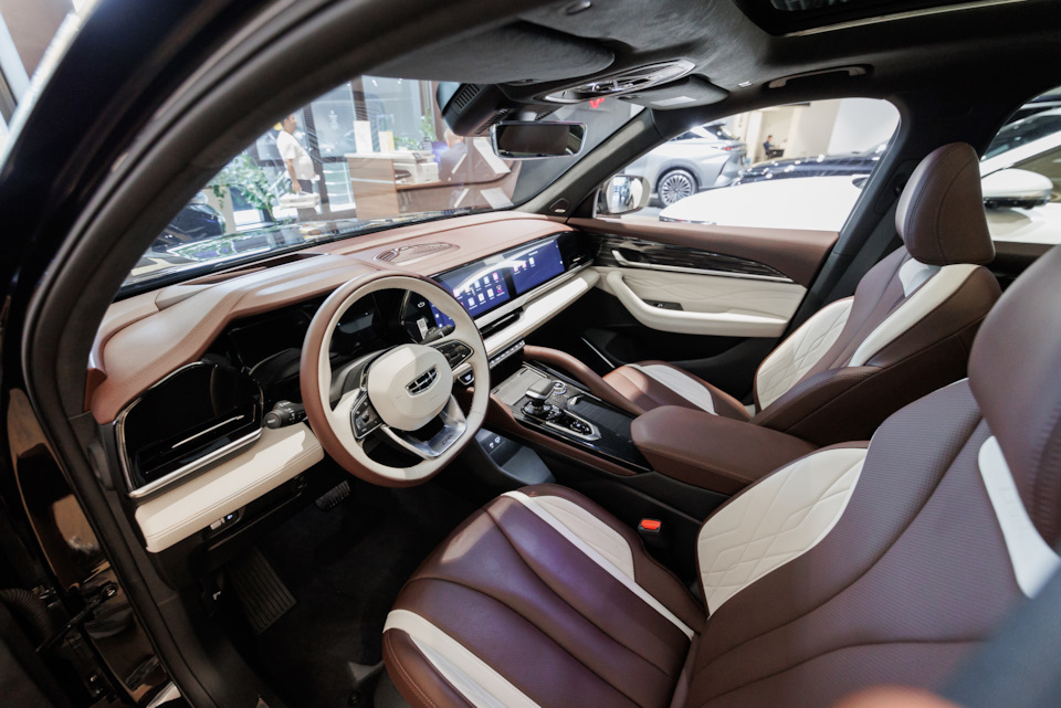 Премиальная аудиосистема BOSE в GEELY MONJARO! — Автоцентр на Таганке ...