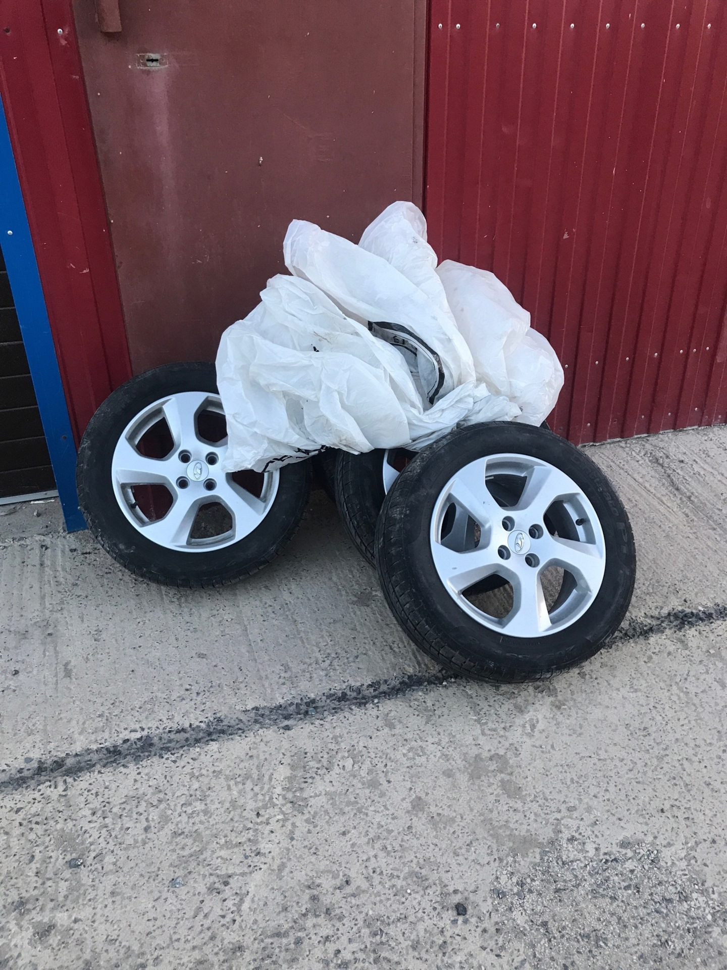 Руль от логан 2 в логан 1 — Renault Logan (1G), 1,4 л, 2011 года ...