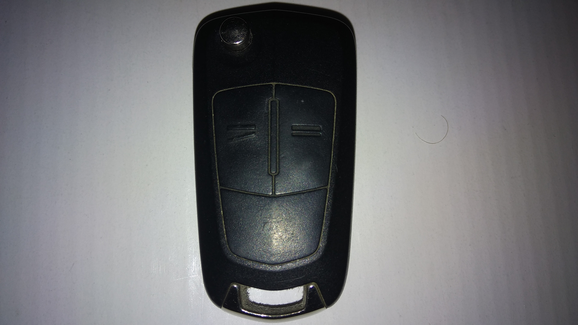 Ключ Opel Zafira b. Батарейка ключа Opel Zafira. Ключ Opel Zafira. Батарейка ключа Опель Зафира 2004. Ключ опель зафира б