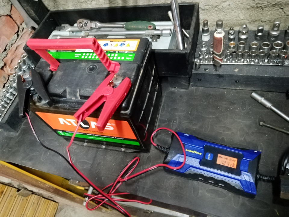 [5] Топливо/ Счётчик моточасов — Birel ракет 120, 0,5 л, 2015 года ...