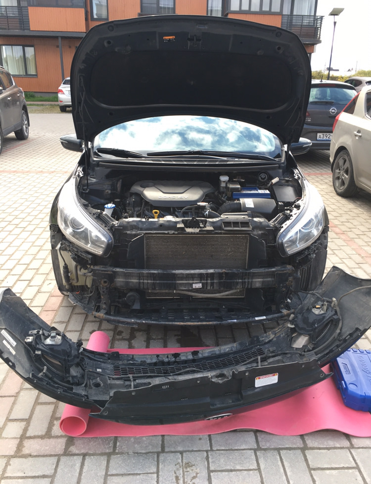 Как снять бампер kia ceed jd Ремонт LED ДХО Kia Ceed JD - KIA Ceed SW (2G), 1,6 л, 2015 года своими руками DR