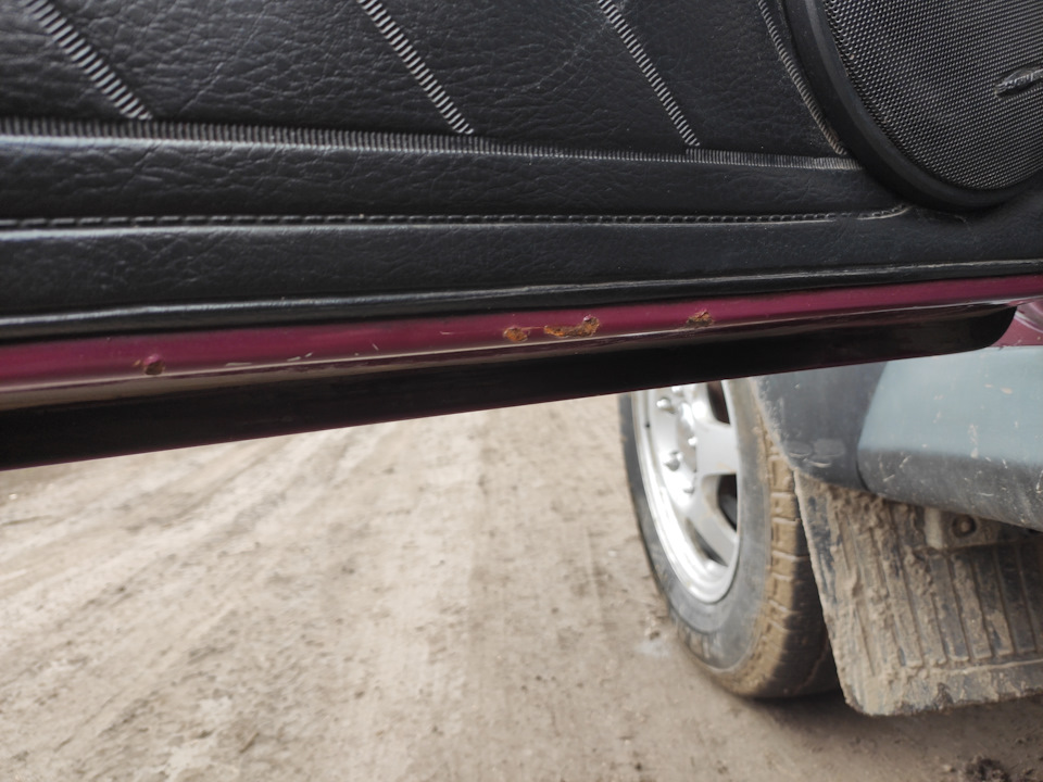 Удаление рыжиков — Lada 4x4 3D, 1,7 л, 2002 года | кузовной ремонт | DRIVE2