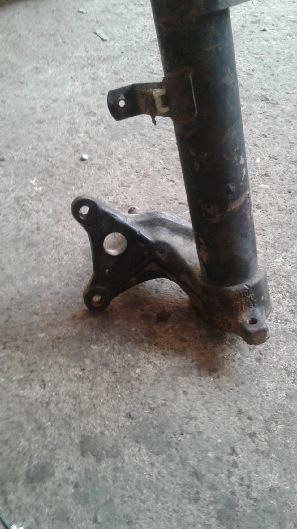 Переделка стойки амортизатора. — BMW 7 series (E23), 2,8 л, 1985 года ...