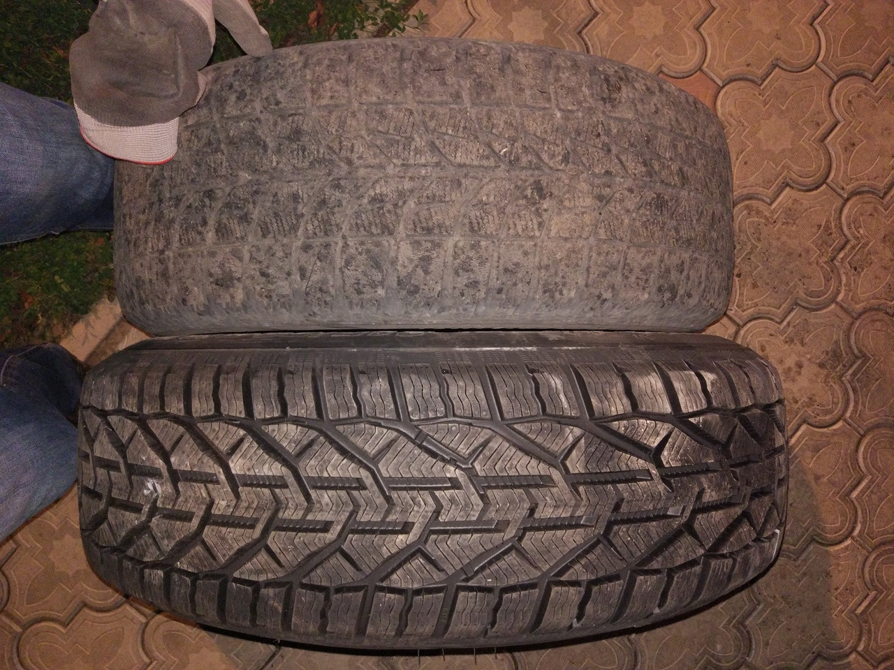 Tigar winter 215. Tigar SUV Winter 215/70. 215 70 16 Tigar Winter. 215/70/16 Subaru. Липучка 215 70 16.