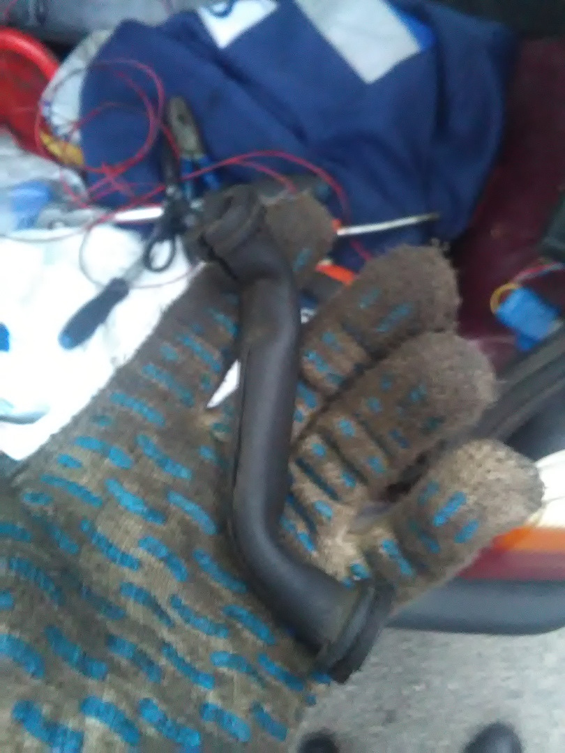 Восстановление работы заднего дворника и обогрева заднего стекла ...