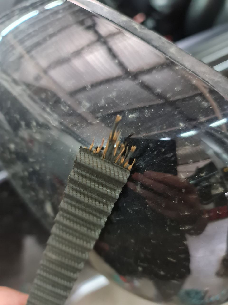 оборвало ремень ГРМ на пробеге 25 тис. — Mitsubishi Outlander XL, 3 л ...