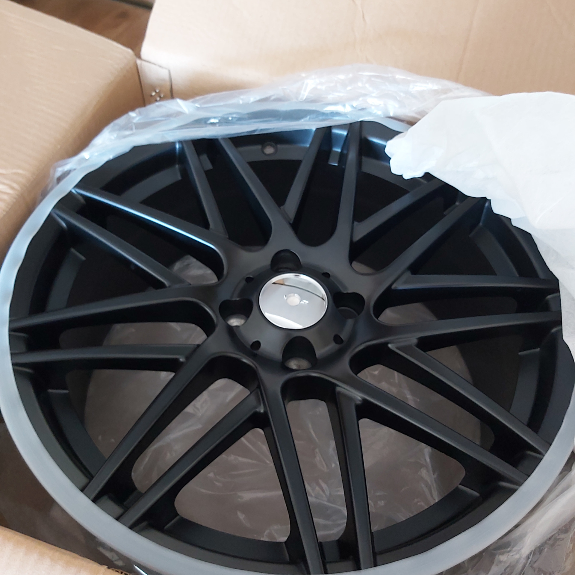 Новые R17 диски на Рено Меган 2 — Renault Megane II, 1,9 л, 2003 года ...
