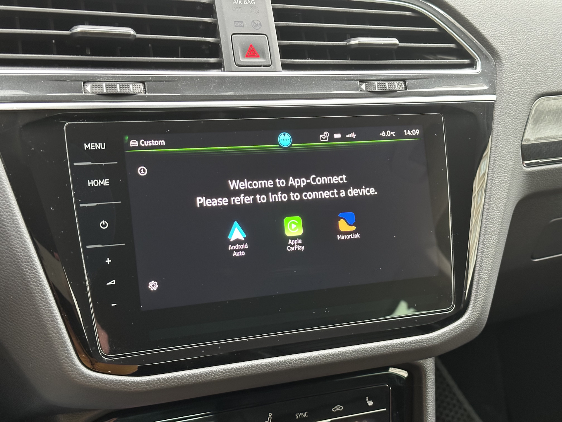 Туарег гольф. Apple carplay vw polo. Carplay volkswagen tiguan. Apple carplay на фольксваген тигуан 2017. Тигуан 2 беспроводной андроид авто.