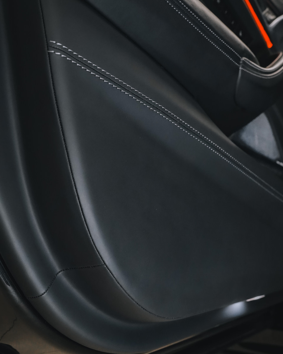 Перешили детали салона для BMW M5 — Grand Design на DRIVE2